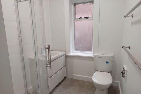 Photo of property in 49 Tanera Crescent, Brooklyn, Wellington, 6021