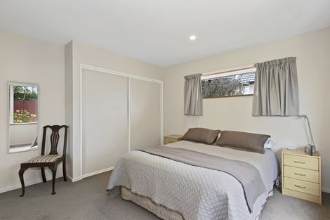 Photo of property in 97a Vagues Road, Northcote, Christchurch, 8052