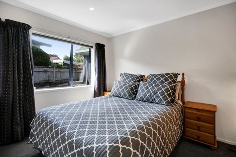 Photo of property in 19 Ashmore Drive, Frankleigh Park, New Plymouth, 4310