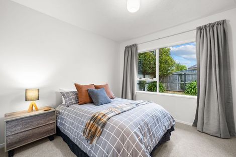 Photo of property in 8a Janet Street, Upper Riccarton, Christchurch, 8041