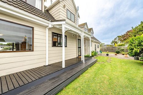 Photo of property in 18 Warwick Place, Springvale, Whanganui, 4501