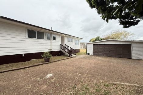 Photo of property in 20 Becker Drive, Weymouth, Auckland, 2103