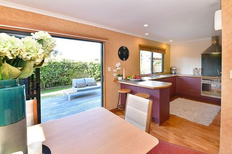 Photo of property in 32 Alec Craig Way, Gulf Harbour, Whangaparaoa, 0930