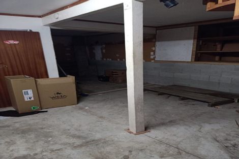 Photo of property in 30 Sunvue Road, Glen Eden, Auckland, 0602