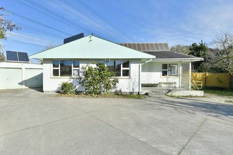 Photo of property in 31 Appleby Crescent, Burnside, Christchurch, 8053