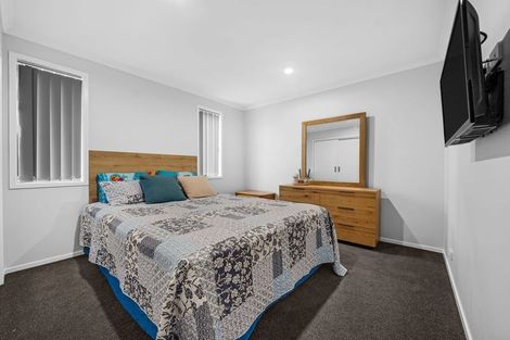 Photo of property in 124 Harriet Johnston Drive, Pokeno, 2402
