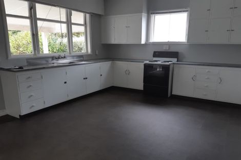 Photo of property in 72 Perry Street, Papanui, Christchurch, 8053