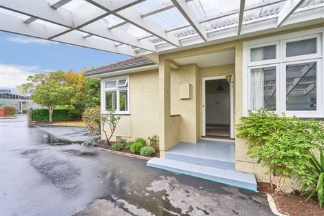 Photo of property in 60 Heretaunga Street, Palmerston North, 4414