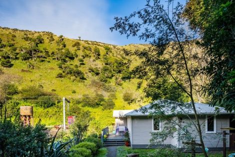 Photo of property in 66 Tilley Road, Paekakariki, 5034
