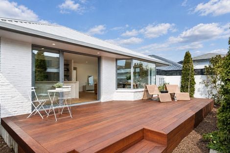 Photo of property in 1/35 Church Lane, Merivale, Christchurch, 8014