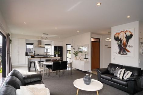 Photo of property in 5 Genoa Avenue, Rolleston, 7614