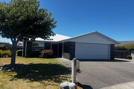 Photo of property in 22 Austin Reid Avenue, Carterton, 5713