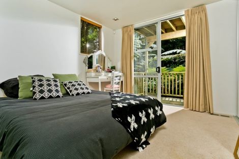 Photo of property in 14a Berne Place, Birkenhead, Auckland, 0626