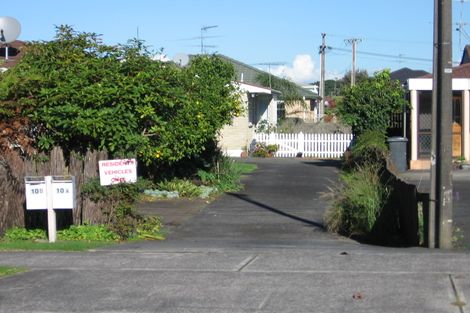 Photo of property in 10b Riverside Road, Orewa, 0931