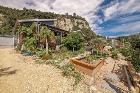 Photo of property in 28 Nikau Heights, Little Wanganui, Karamea, 7893