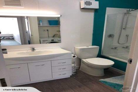 Photo of property in Hobson Court Flats, 64/70 Hobson Street, Thorndon, Wellington, 6011