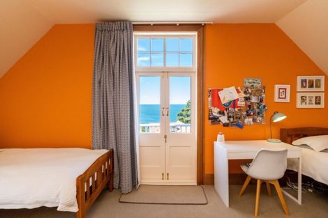 Photo of property in 11 Hukarere Road, Bluff Hill, Napier, 4110