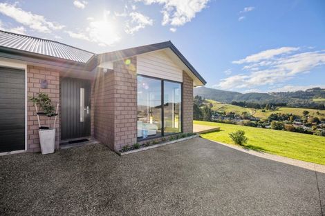 Photo of property in 18 Kens Lane, Sawyers Bay, Port Chalmers, 9023
