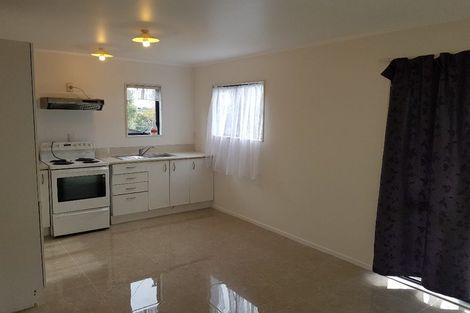 Photo of property in 8 Rako Place, Manurewa, Auckland, 2102