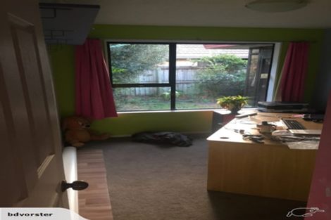 Photo of property in 8 Lacy Gate Place, Woodend, 7610