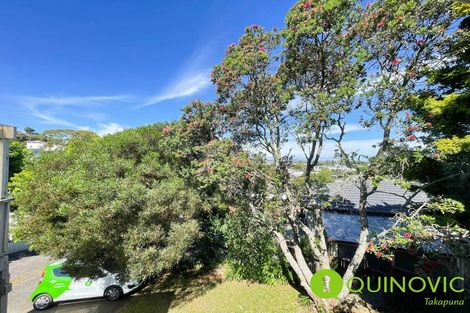 Photo of property in 13 Wanita Place, Totara Vale, Auckland, 0629