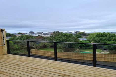 Photo of property in 8/14 Ruakiwi Road, Hamilton Lake, Hamilton, 3204