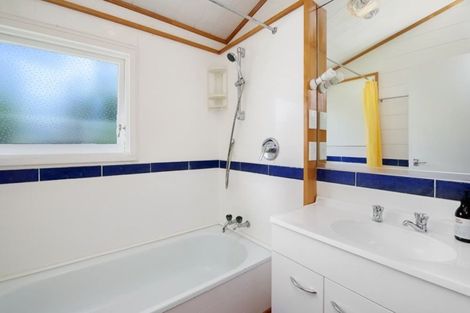 Photo of property in 64 Rangipoia Place, Turangi, 3334