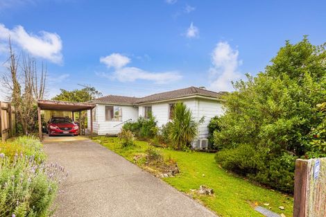 Photo of property in 14 Benita Place, Sunnyvale, Auckland, 0612