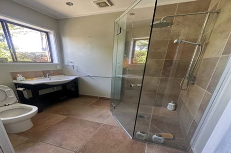 Photo of property in 39 Macnay Way, Murrays Bay, Auckland, 0630