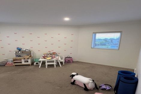 Photo of property in 32a Watts Road, Manurewa, Auckland, 2102