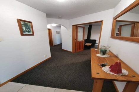 Photo of property in 11 Amdale Avenue, Broomfield, Christchurch, 8042