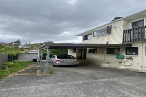 Photo of property in 102 Stapleford Crescent, Browns Bay, Auckland, 0630