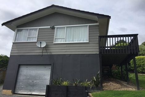 Photo of property in 20 Zingaro Place, Massey, Auckland, 0614