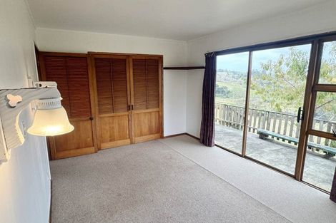 Photo of property in 19 Spur Road, Stillwater, Silverdale, 0993