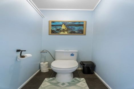 Photo of property in 2/19 Simon Ellice Drive, Bayview, Auckland, 0629