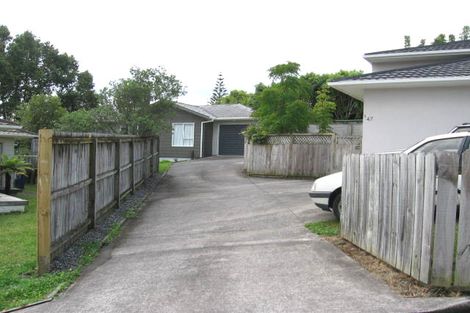 Photo of property in 1/47 Sungrove Rise, Sunnyvale, Auckland, 0612