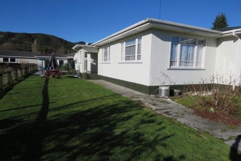 Photo of property in 6 Cavell Street, Reefton, 7830