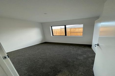 Photo of property in 12 Olney Court, One Tree Point, 0118