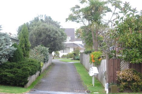 Photo of property in 11 Kuripaka Crescent, The Gardens, Auckland, 2105