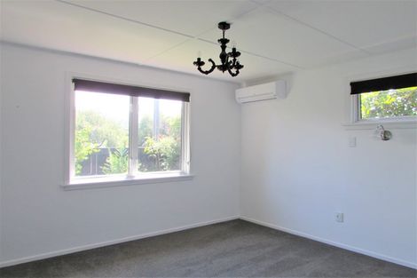 Photo of property in 14 Hickson Street, Featherston, 5710