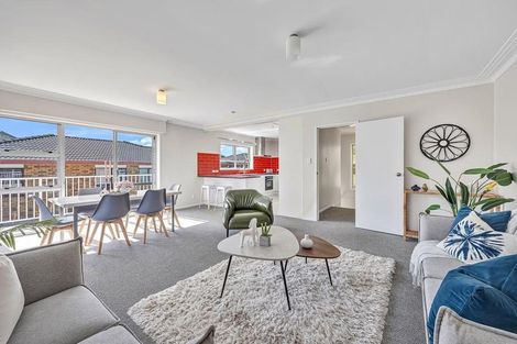 Photo of property in 3/84 Rangitoto Road, Papatoetoe, Auckland, 2025