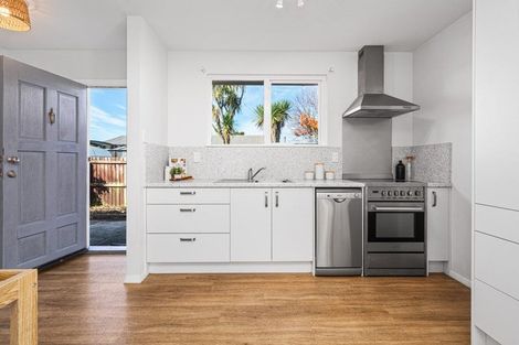 Photo of property in 3 Oban Place, Woolston, Christchurch, 8062