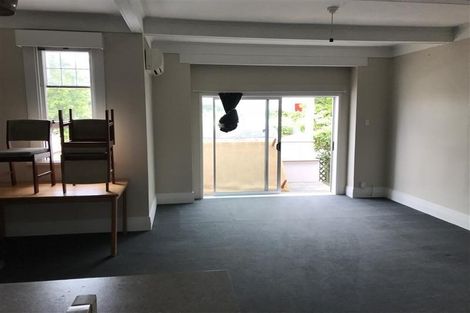 Photo of property in 18 Lachlan Avenue, North Dunedin, Dunedin, 9016