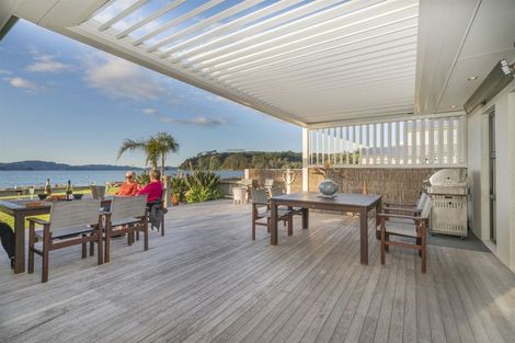 Photo of property in 141 Captain Cook Road, Cooks Beach, Whitianga, 3591