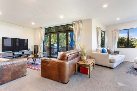 Photo of property in 50 Langana Avenue, Browns Bay, Auckland, 0630