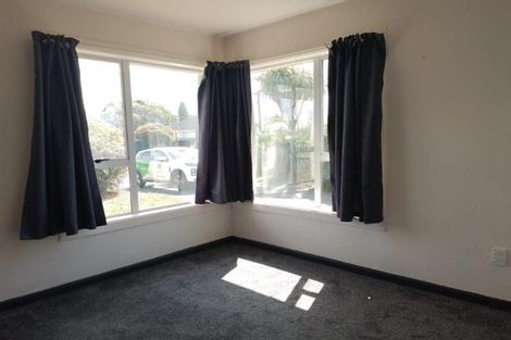 Photo of property in 24 Digby Place, Bromley, Christchurch, 8062