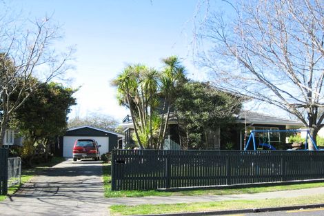 Photo of property in 35 James Cook Street, Havelock North, 4130