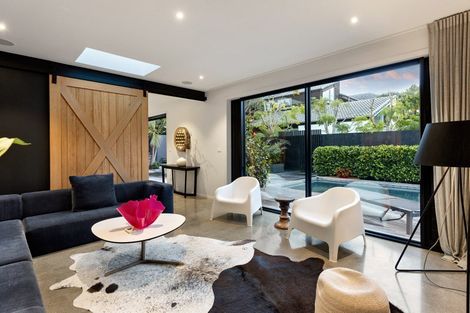 Photo of property in 9 Roxy Terrace, Glendowie, Auckland, 1071