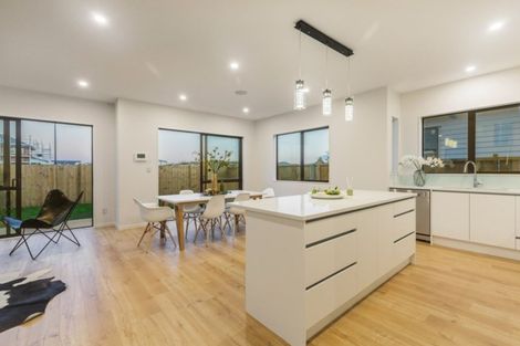 Photo of property in 31 Myland Drive, Hobsonville, Auckland, 0616