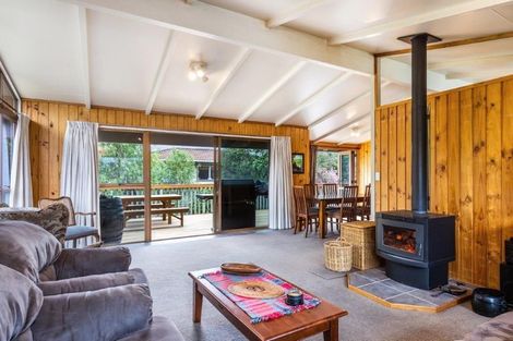 Photo of property in 6 Frederick Street, Two Mile Bay, Taupo, 3330